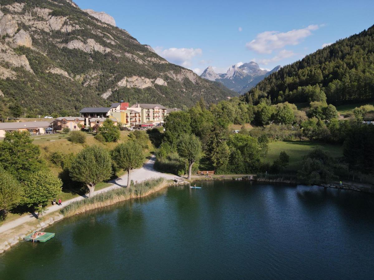 Hotel-Restaurant La Lauzetane Le Lauzet-Ubaye Bagian luar foto