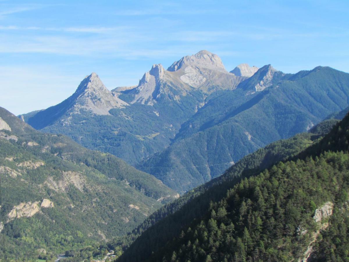 Hotel-Restaurant La Lauzetane Le Lauzet-Ubaye Bagian luar foto