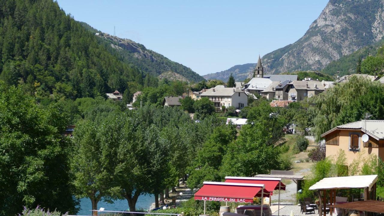 Hotel-Restaurant La Lauzetane Le Lauzet-Ubaye Bagian luar foto